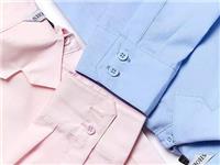 襯衣要不要別進褲子里?看看型男怎么做! 襯衣要不要別進褲子里?看看型男怎么做!