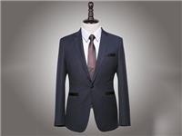 看過很多搭配,卻依然穿不好這身西裝 ? 看過很多搭配,卻依然穿不好這身西裝 ?